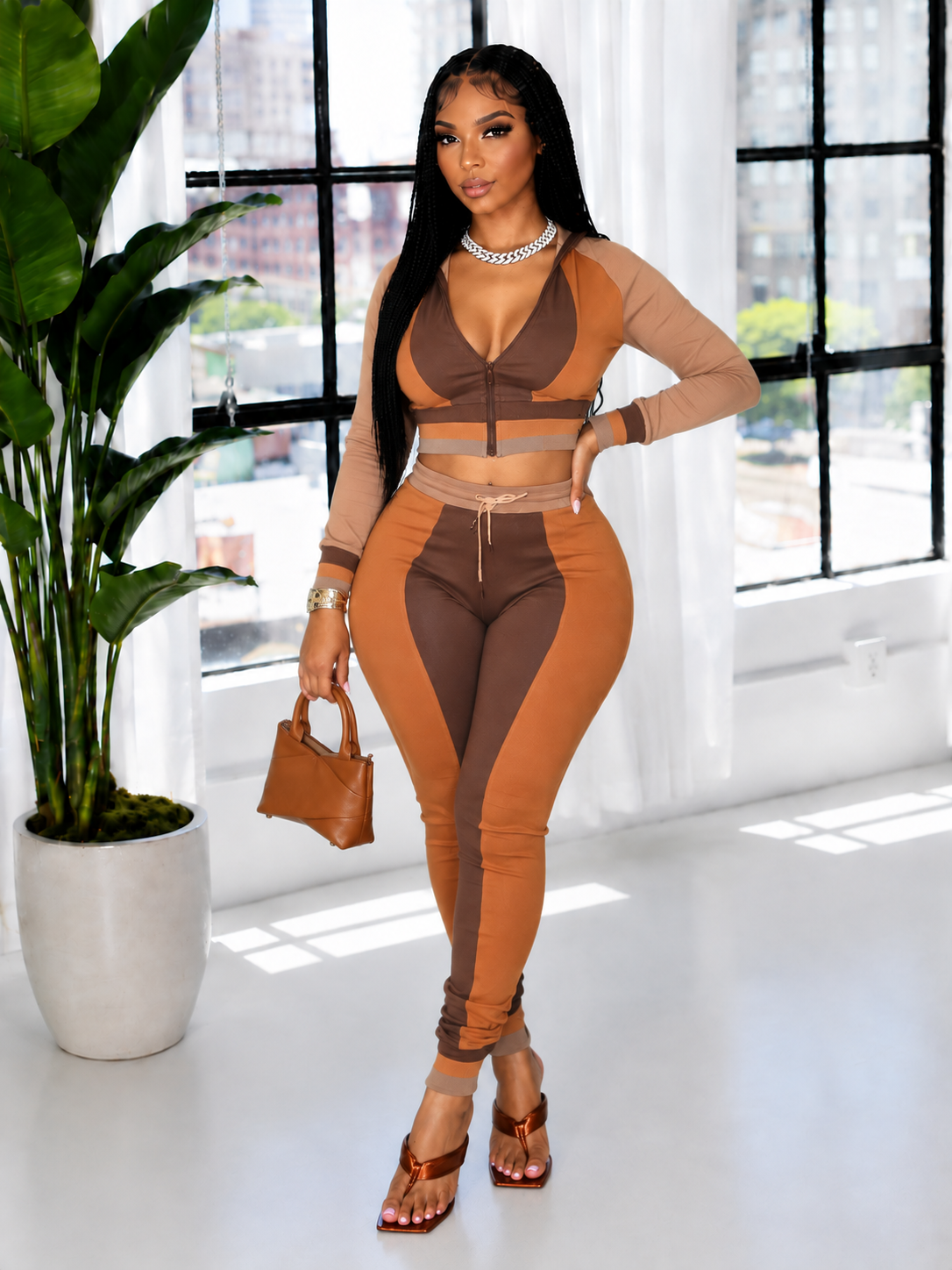 Colorblock Top & Drawstring Pants Set